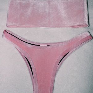 Hoaka Swimwear Velvet Bikini